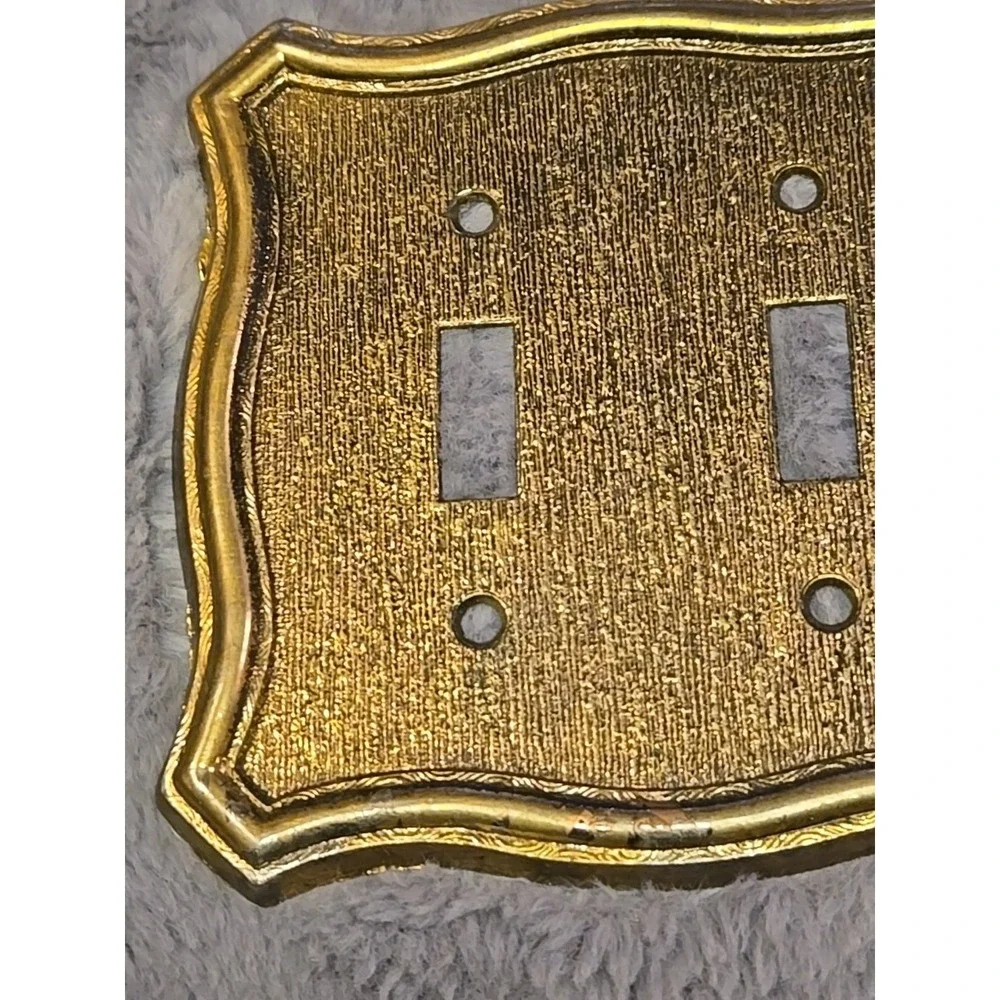 VTG Switch Plate Cover 1968 American Tack & Hardware‎ Brass Double Ornate 2-Gang